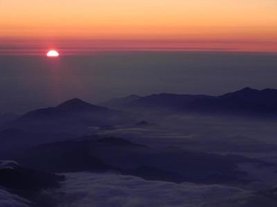 Goraiko (sunrise) from summit of Fujisan