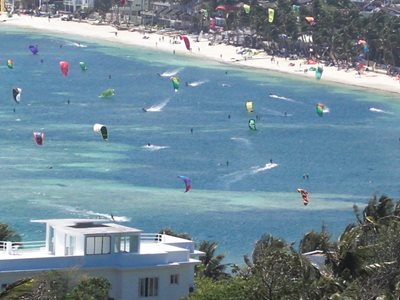 Boracay kitesurfing on Bulabog Beach