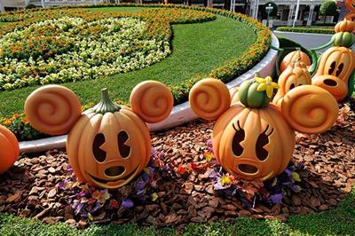 Halloween in Tokyo Disneyland