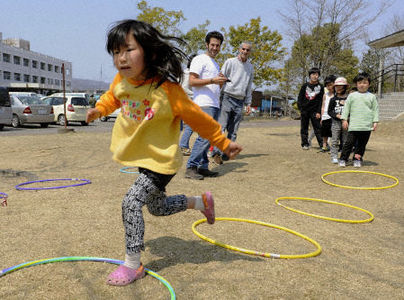 Japanese children at evacuation center