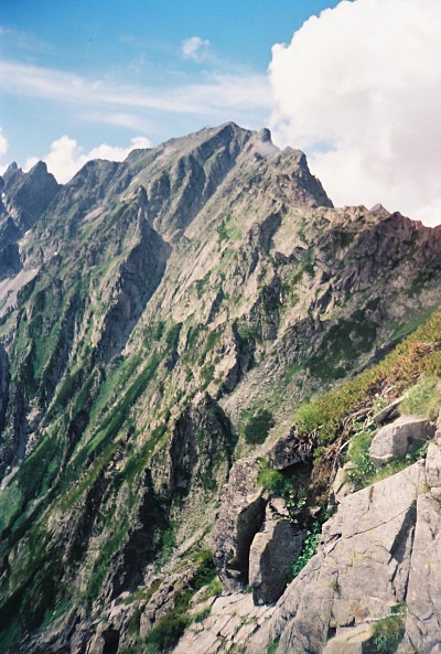 Mt. Okuhotakadake (奥穂高岳) & Mt. Yarigatake (槍ヶ岳), Japan's 3rd & 5th