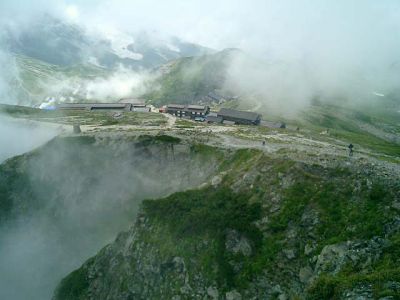 Hakuba-sanso, sleeping quarters for 1500 people