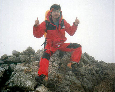 Naoki atop Mt. Hijiri-dake (聖岳)