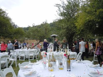 Outdoor wedding in Oregon