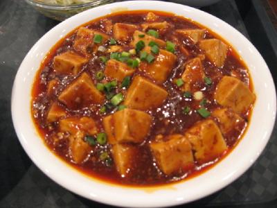 (2) Bean Curd with Minced Beef Chili Sauce (Mabodofu)