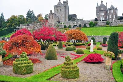 Drummond Castle Drummond Castle