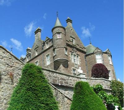 Drummond Castle Drummond Castle